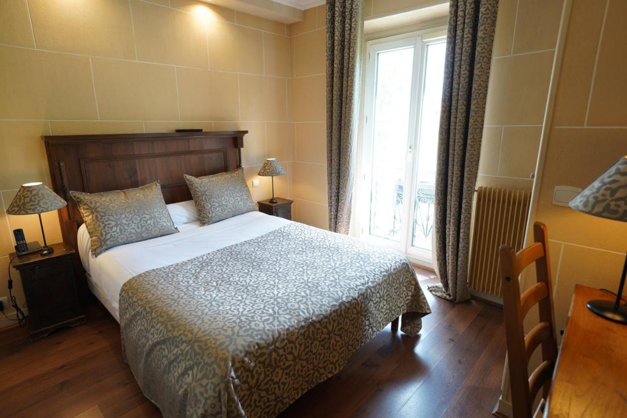 Hotel Du Chateau Vincennes Bagian luar foto