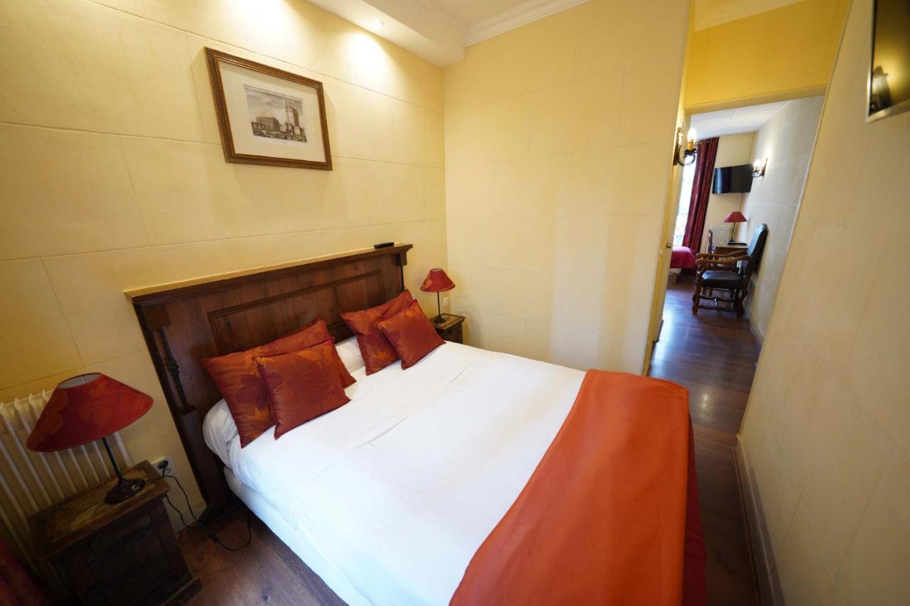 Hotel Du Chateau Vincennes Bagian luar foto